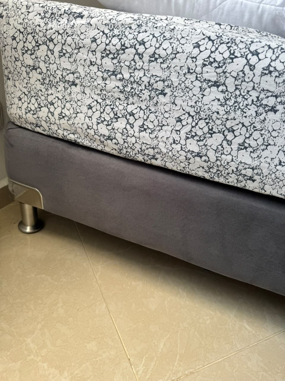 imagen de producto Cama con colchón