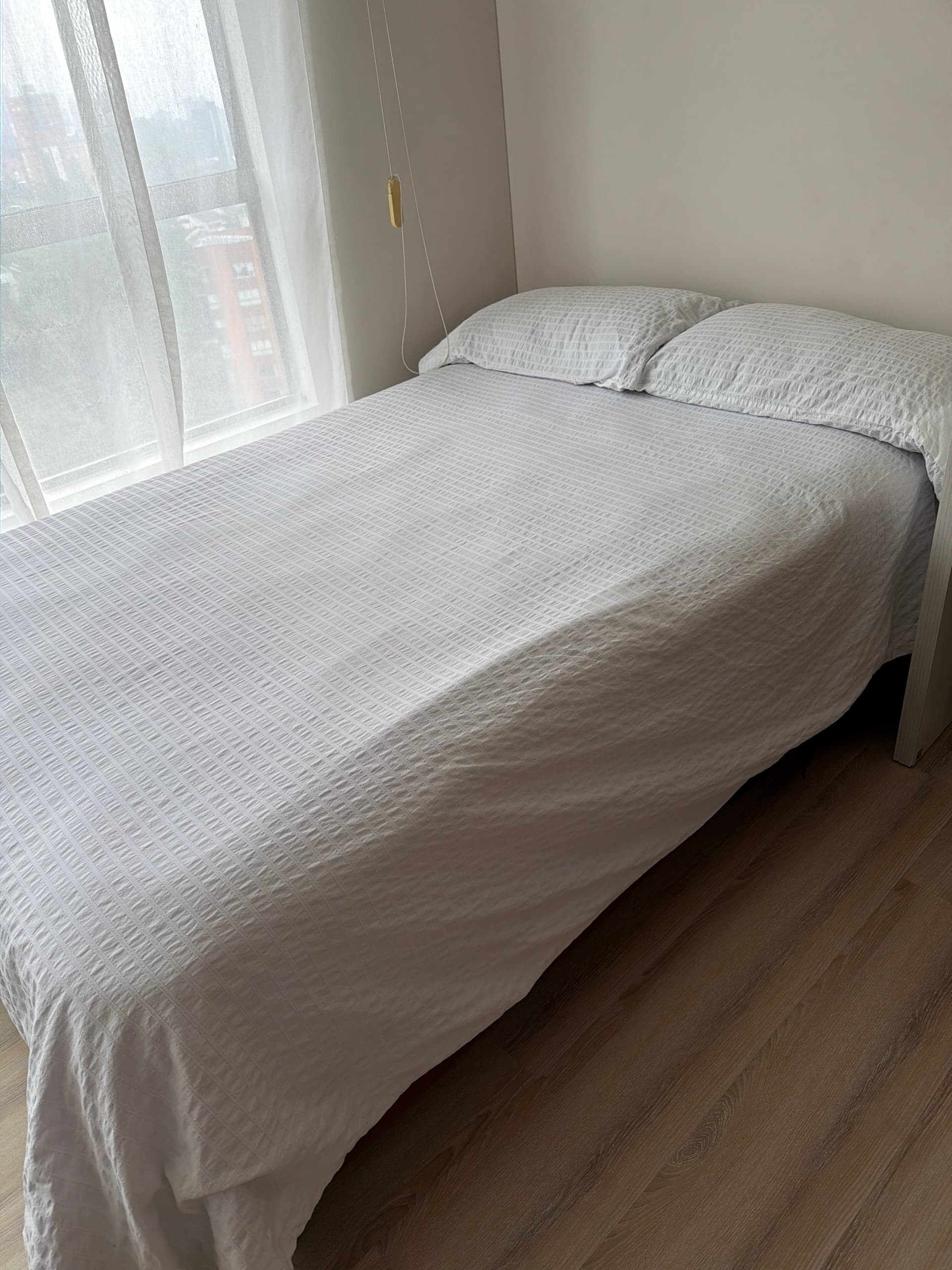imagen de producto Cama con colchón