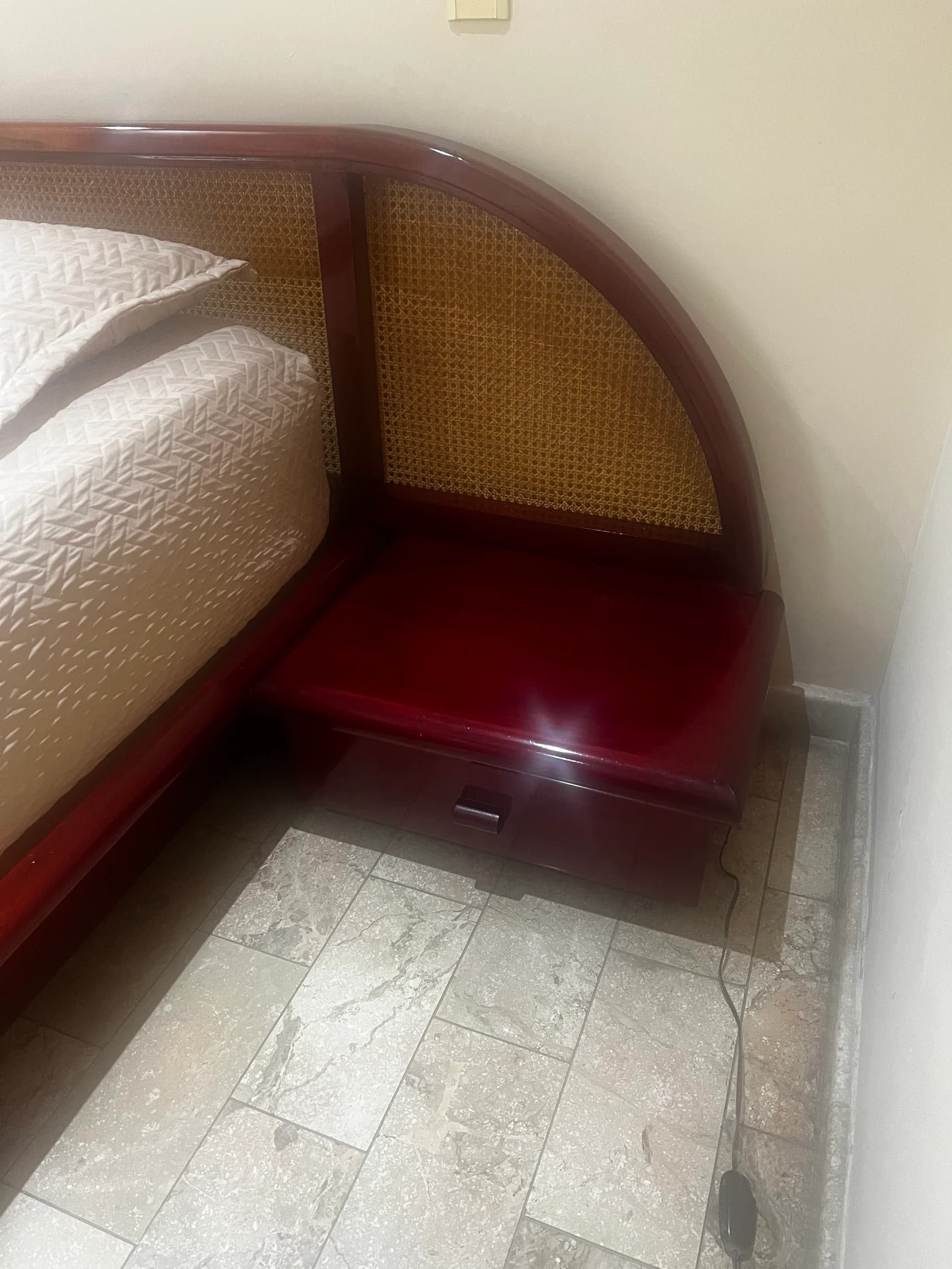 imagen de producto Cama con colchón