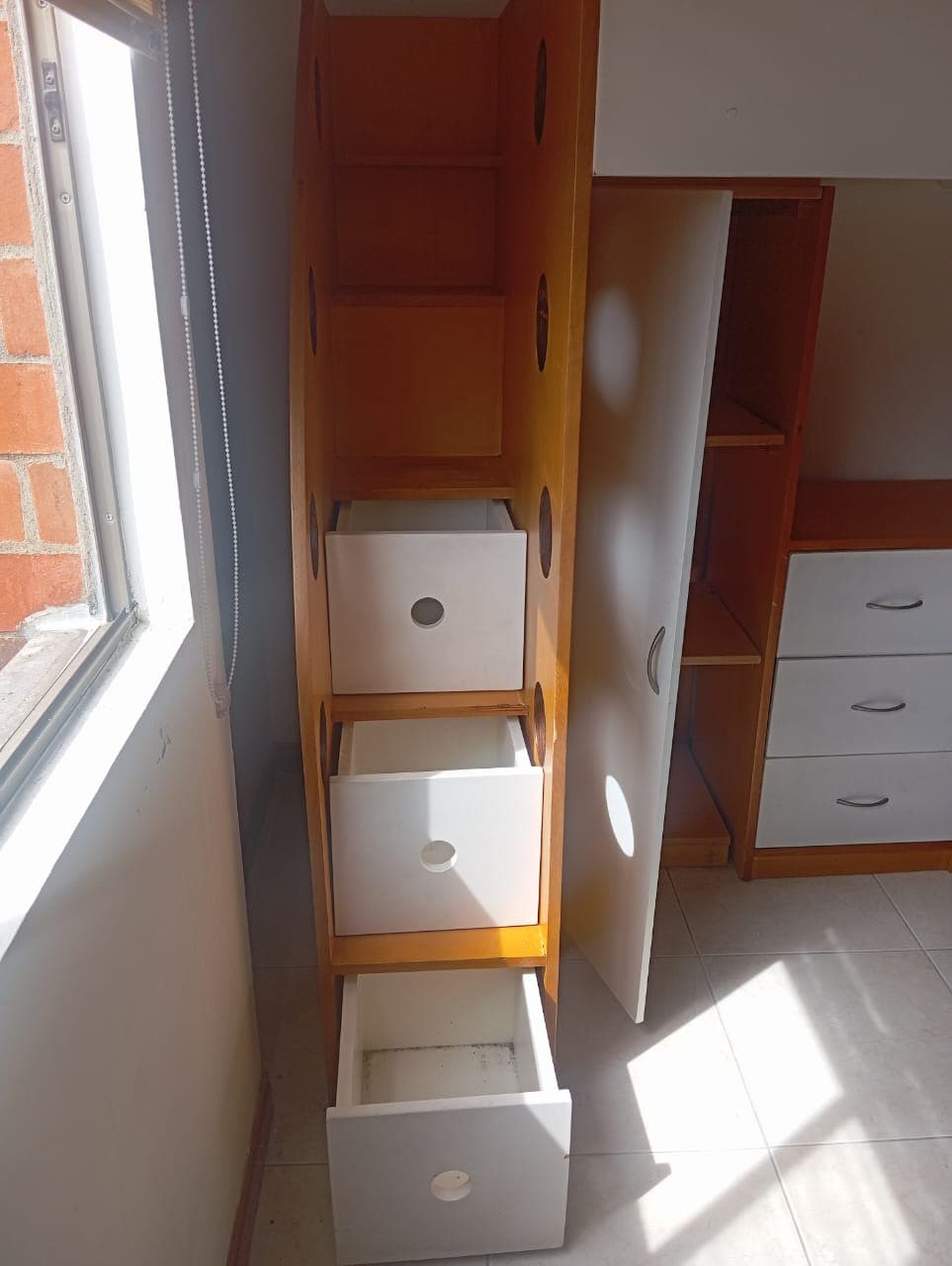 imagen de producto Multifuncional cama, escritorio cajones