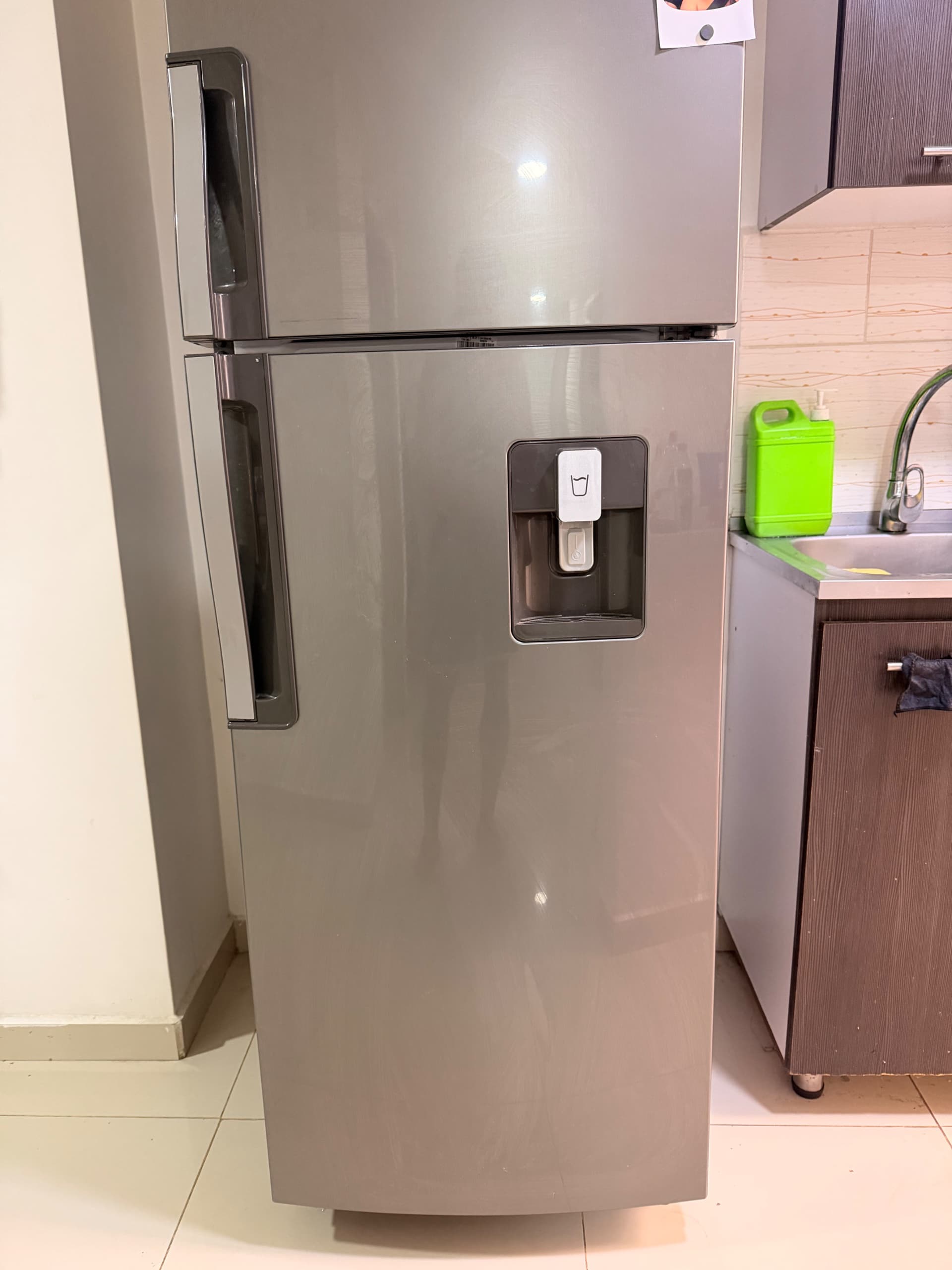 imagen de producto Nevera whirpool 258lt