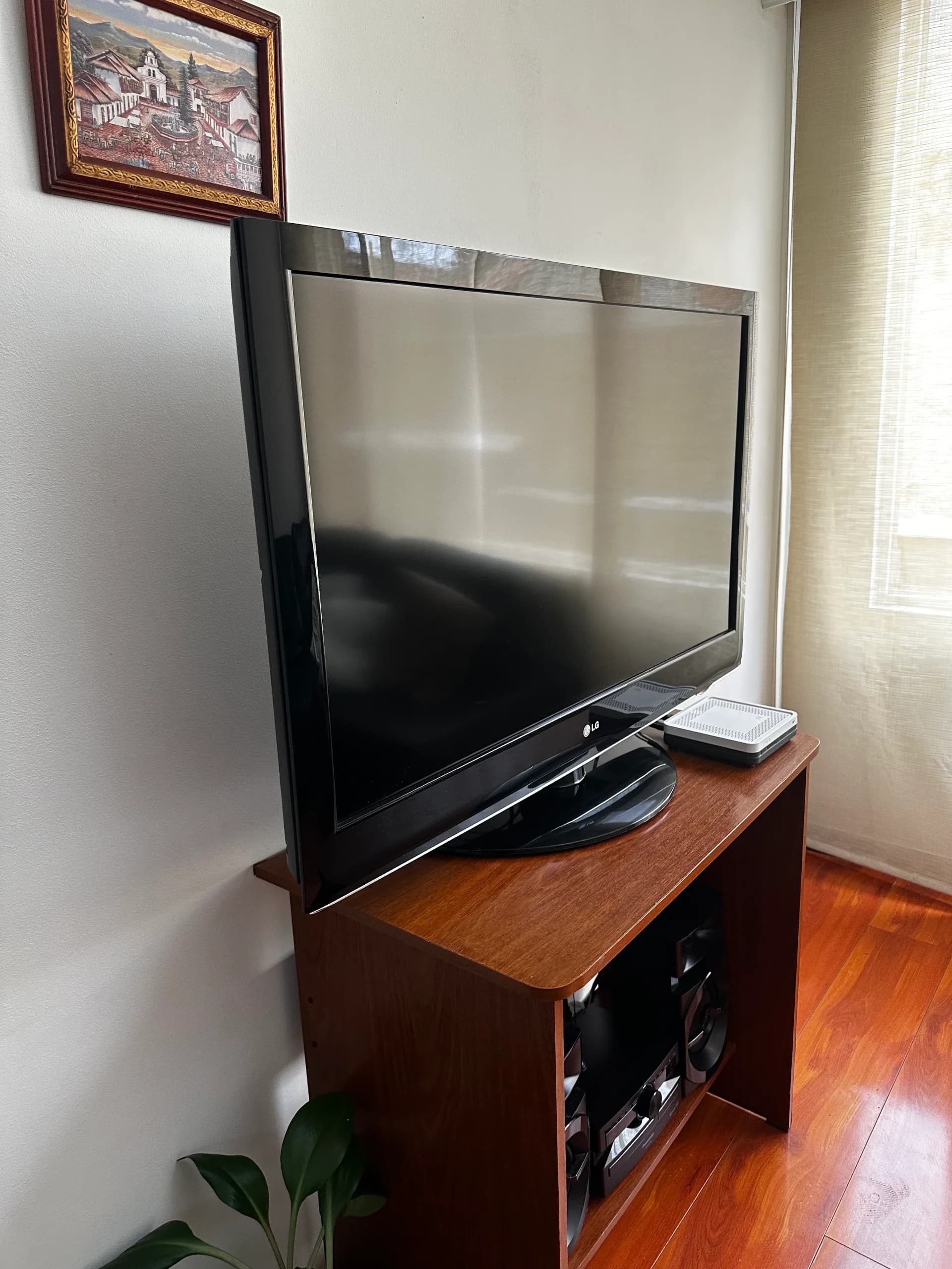 imagen de producto Televisor LG 42""