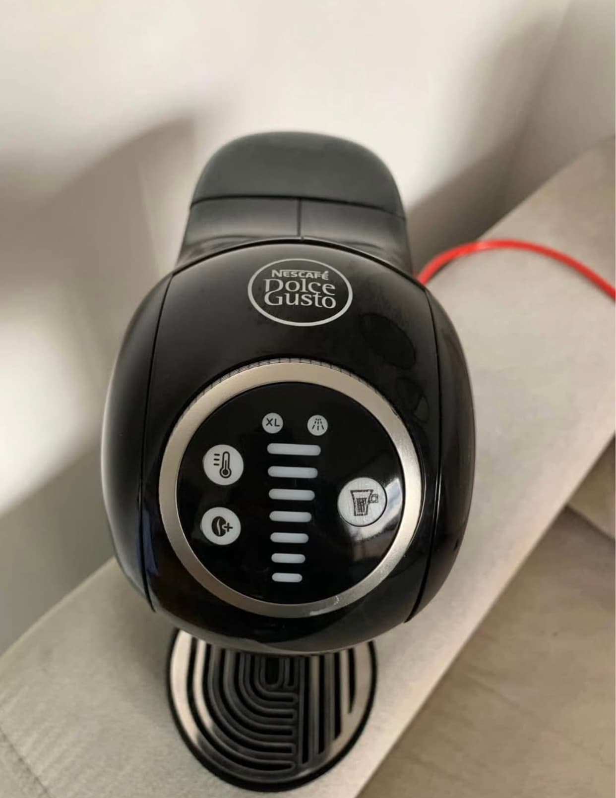 imagen de producto Vendo Cafetera KRUPS DOLCE GUSTO GENIO S Plus