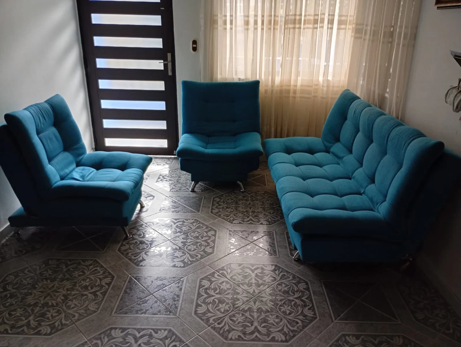 imagen de producto Juego de sala azul 5 puestos.