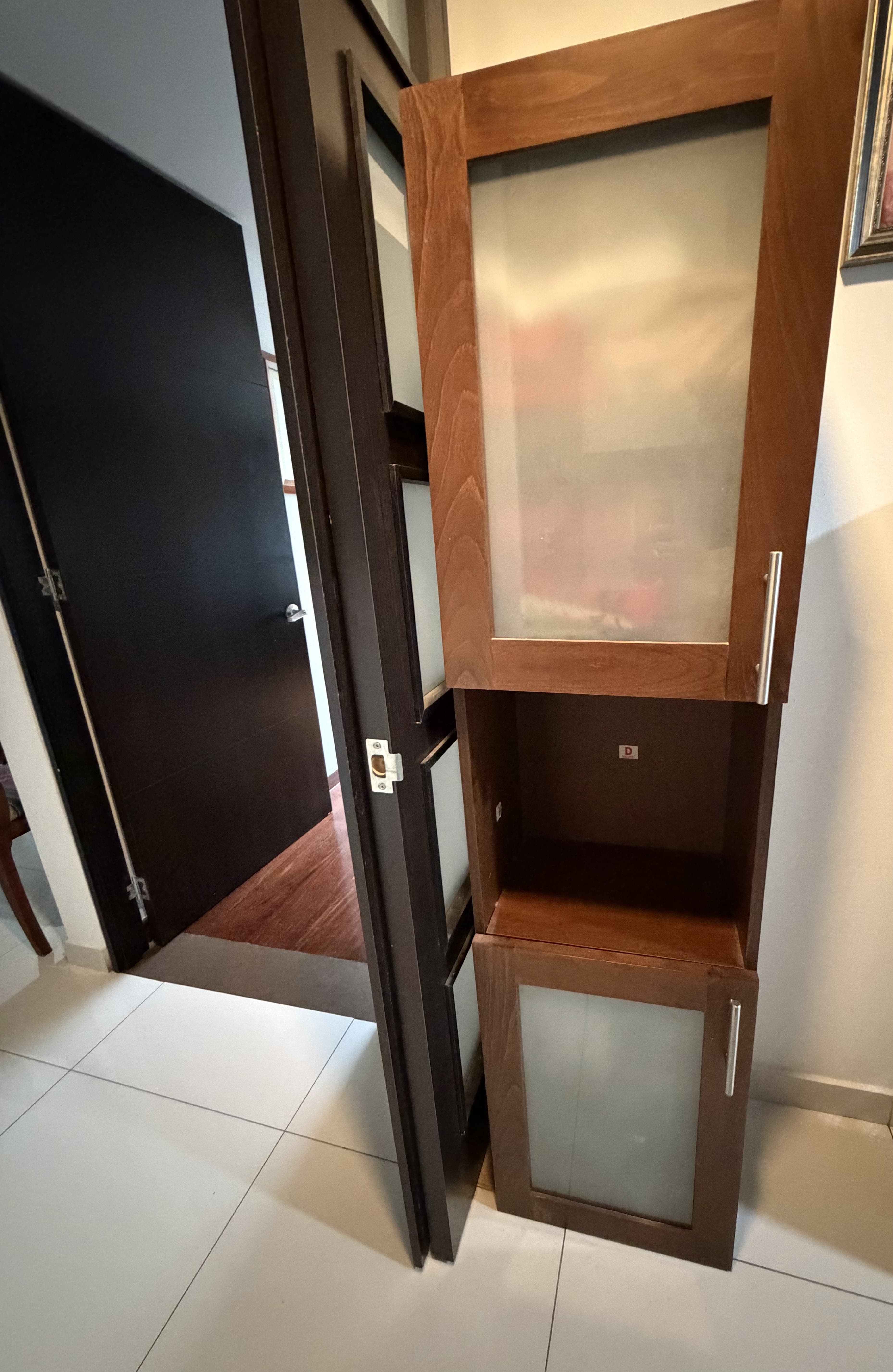 imagen de producto Mueble para organizar y guardar manteles o linos