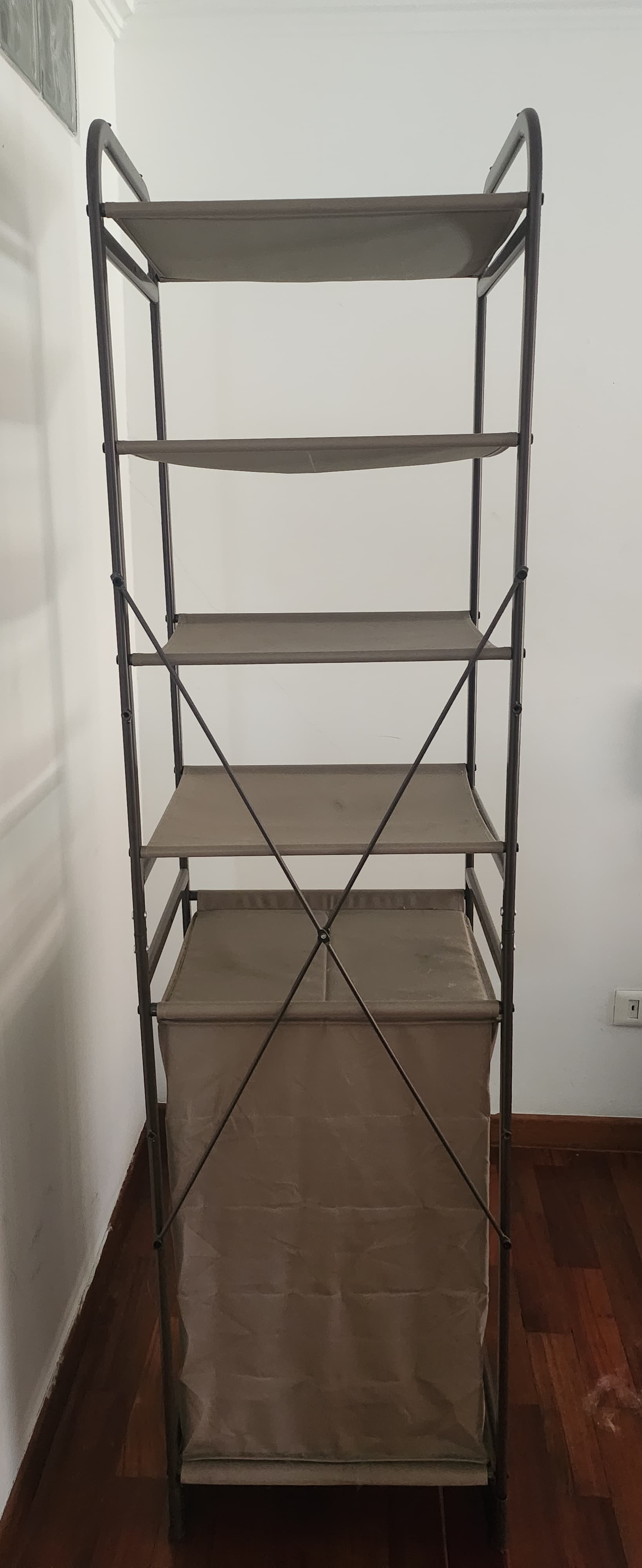 imagen de producto Closet tipo torre