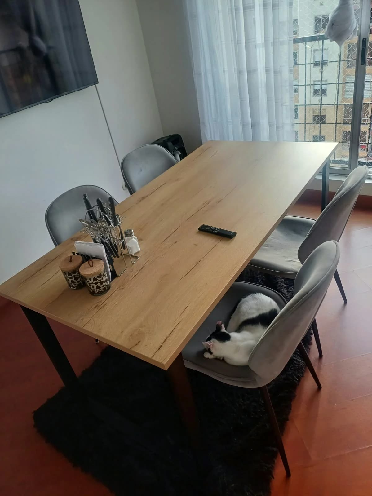imagen de producto Comedor 4 puestos marca Tugo