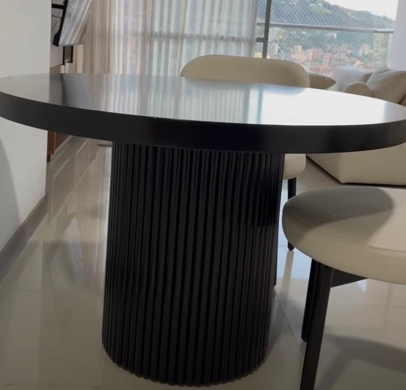 imagen de producto Mesa comedor