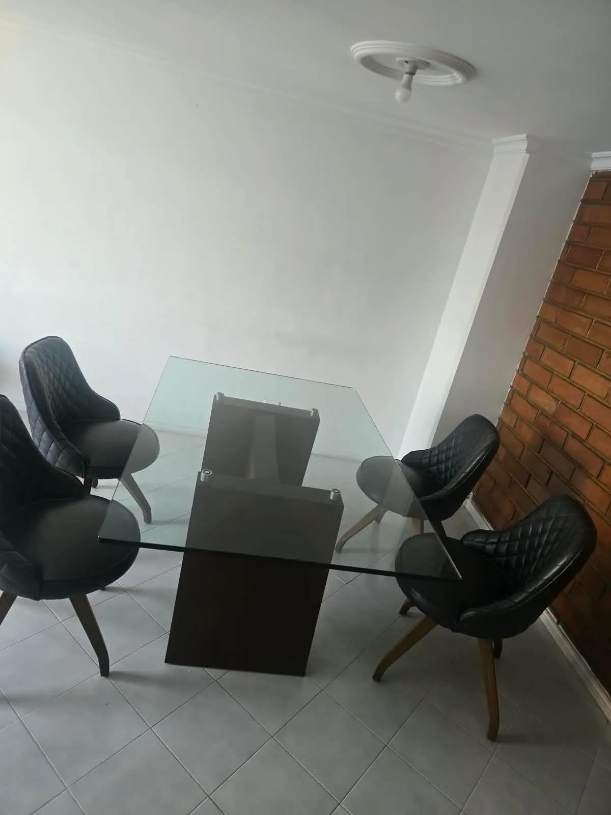 imagen de producto Comedor de 6 puestos