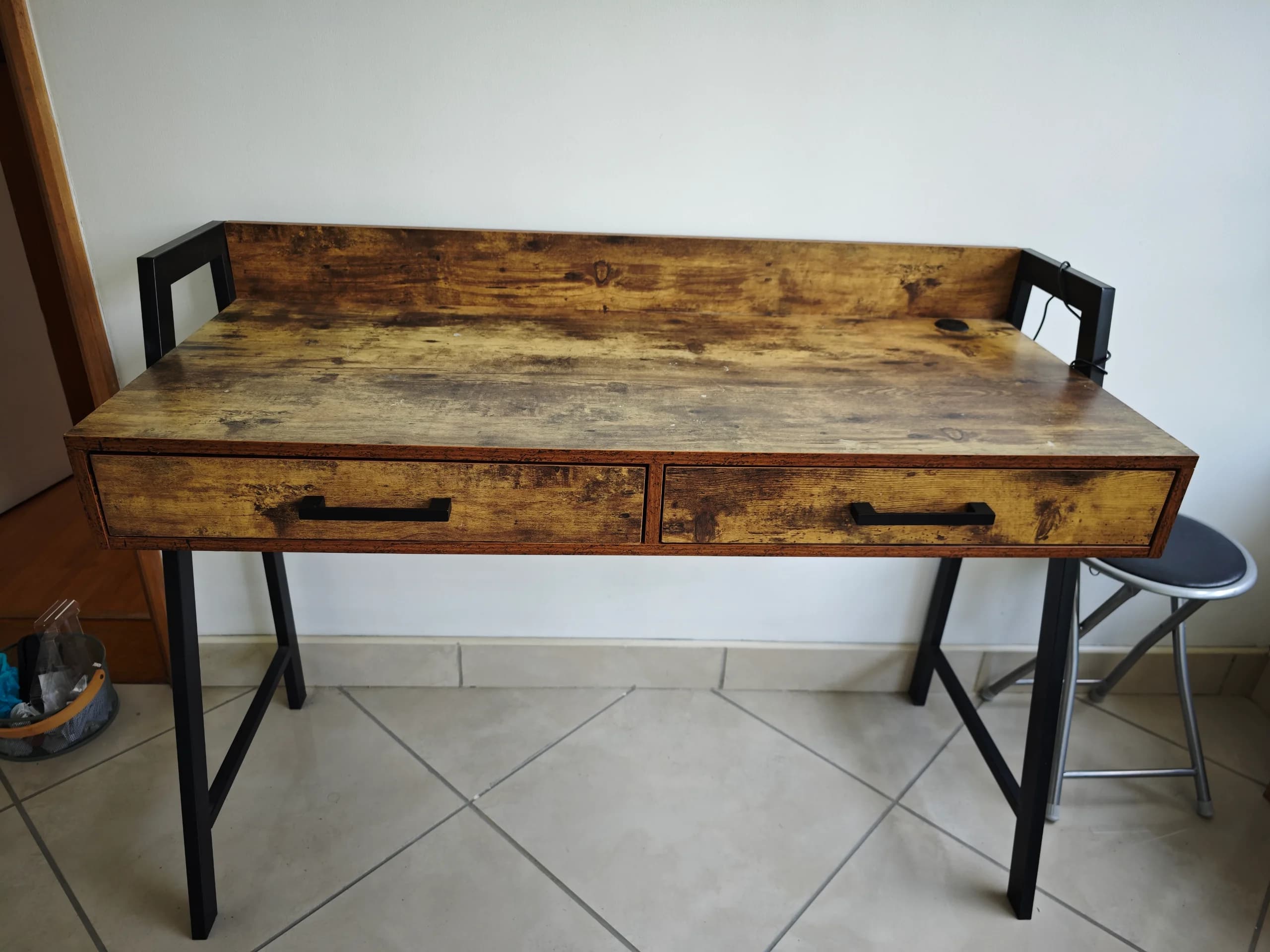 imagen de producto Escritorio más silla