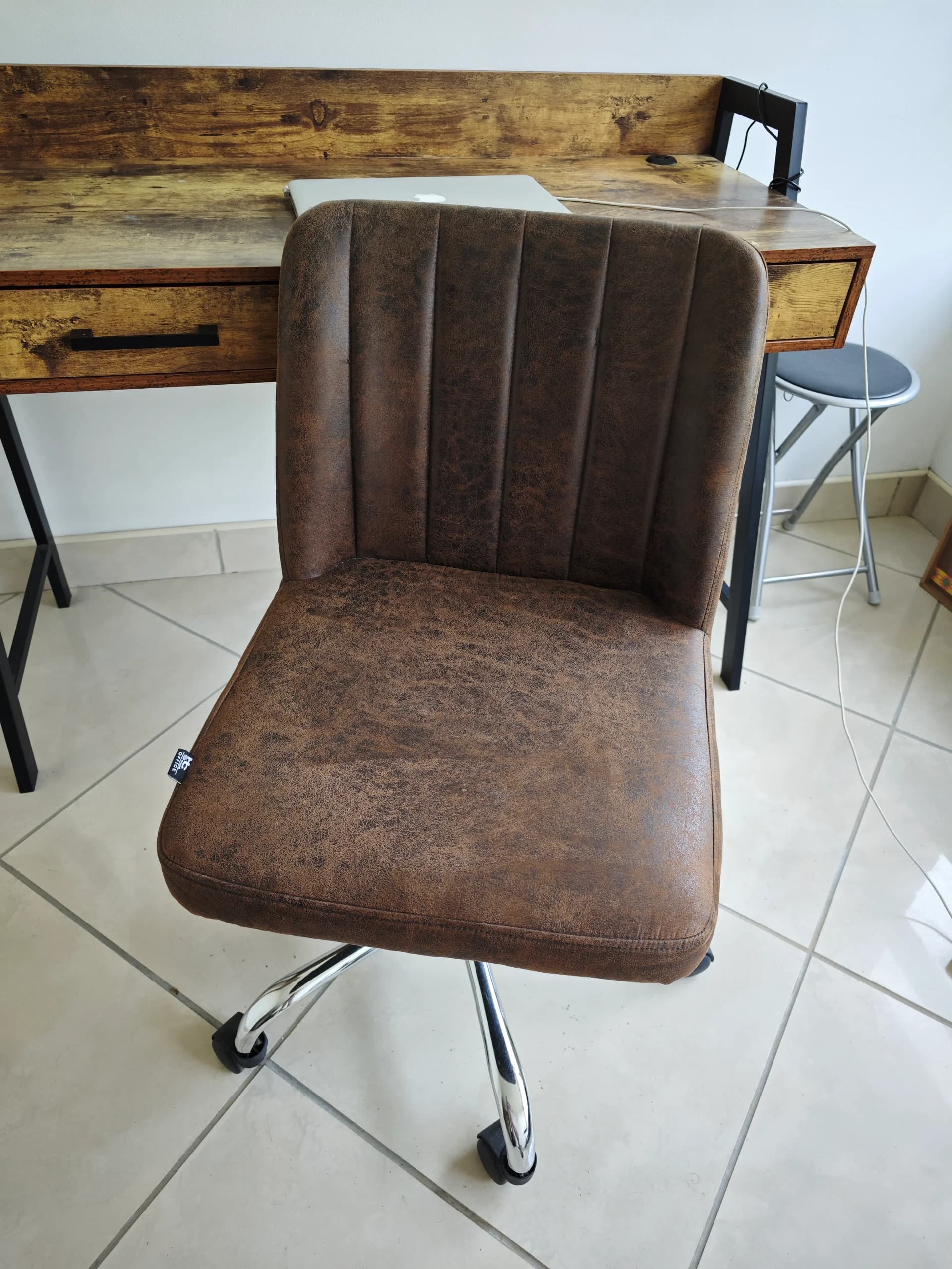 imagen de producto Escritorio más silla
