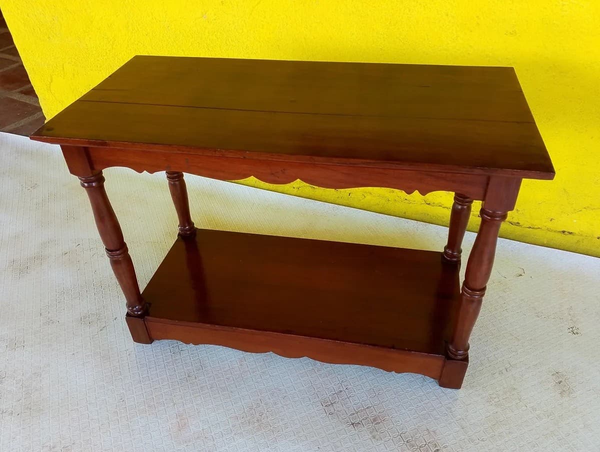 imagen de producto Mesa Auxiliar 2 Divisiones En Cedro