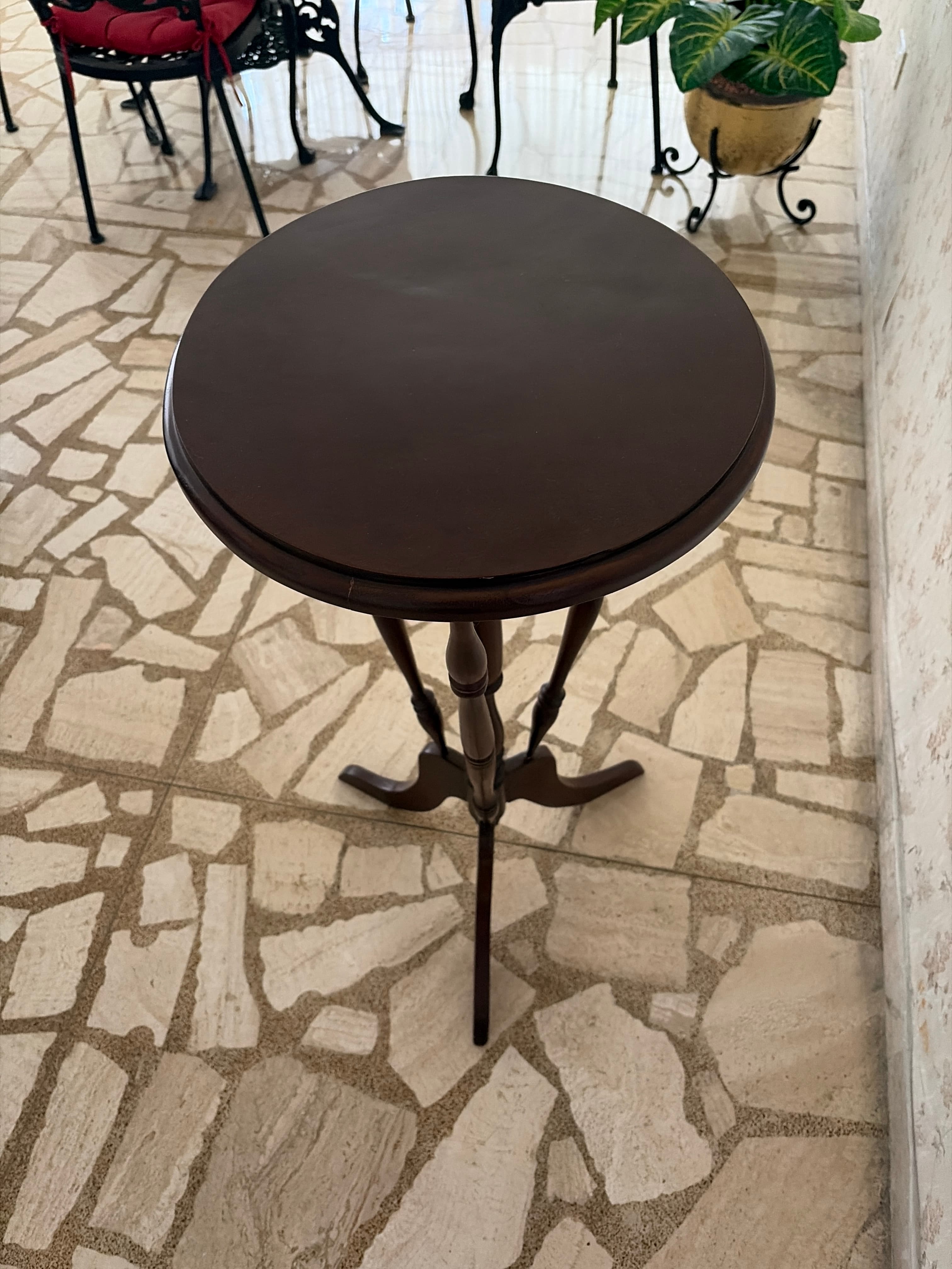 imagen de producto Mesa Auxiliar decorativa