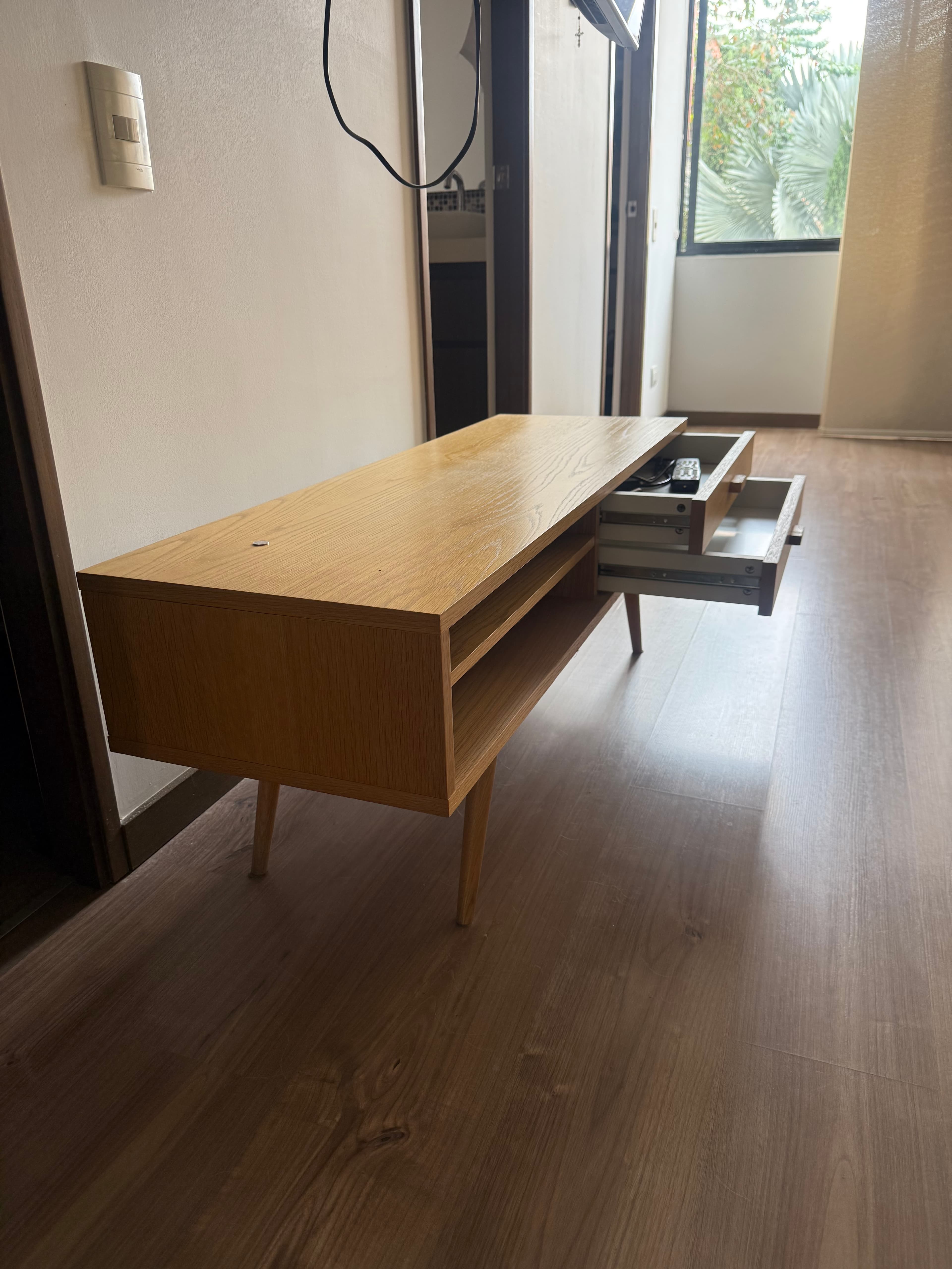 imagen de producto Mesa Auxiliar