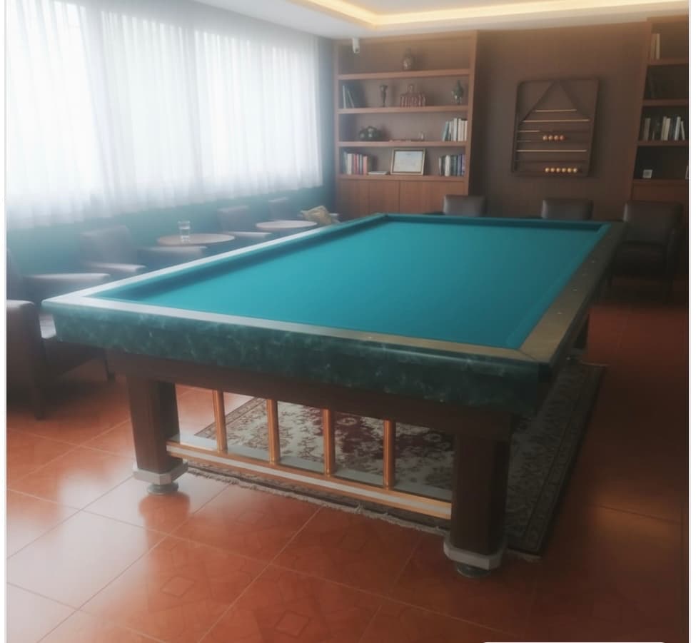 imagen de producto Mesa de billar 3 bandas en mármol