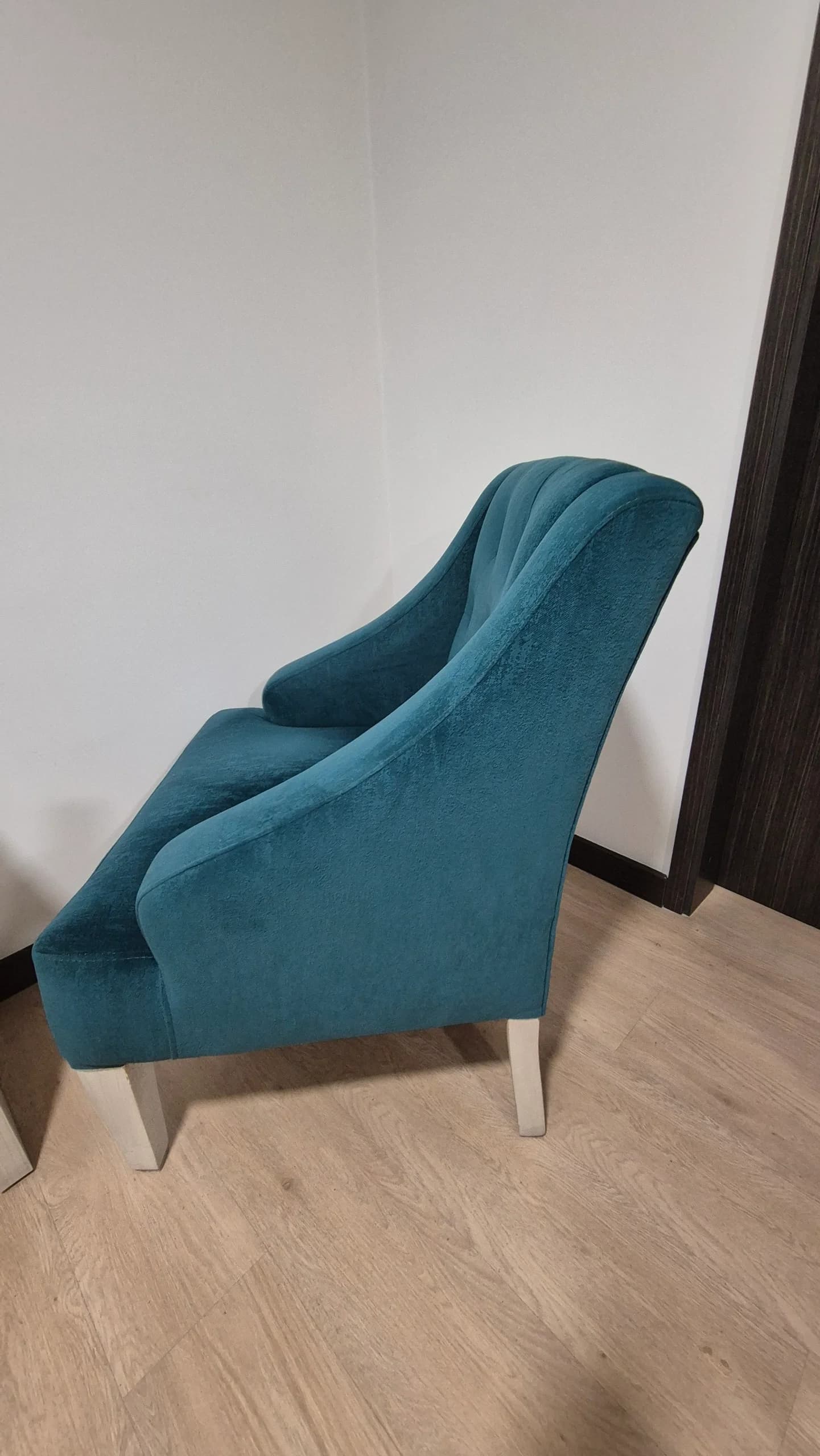 imagen de producto Silla tipo poltrona