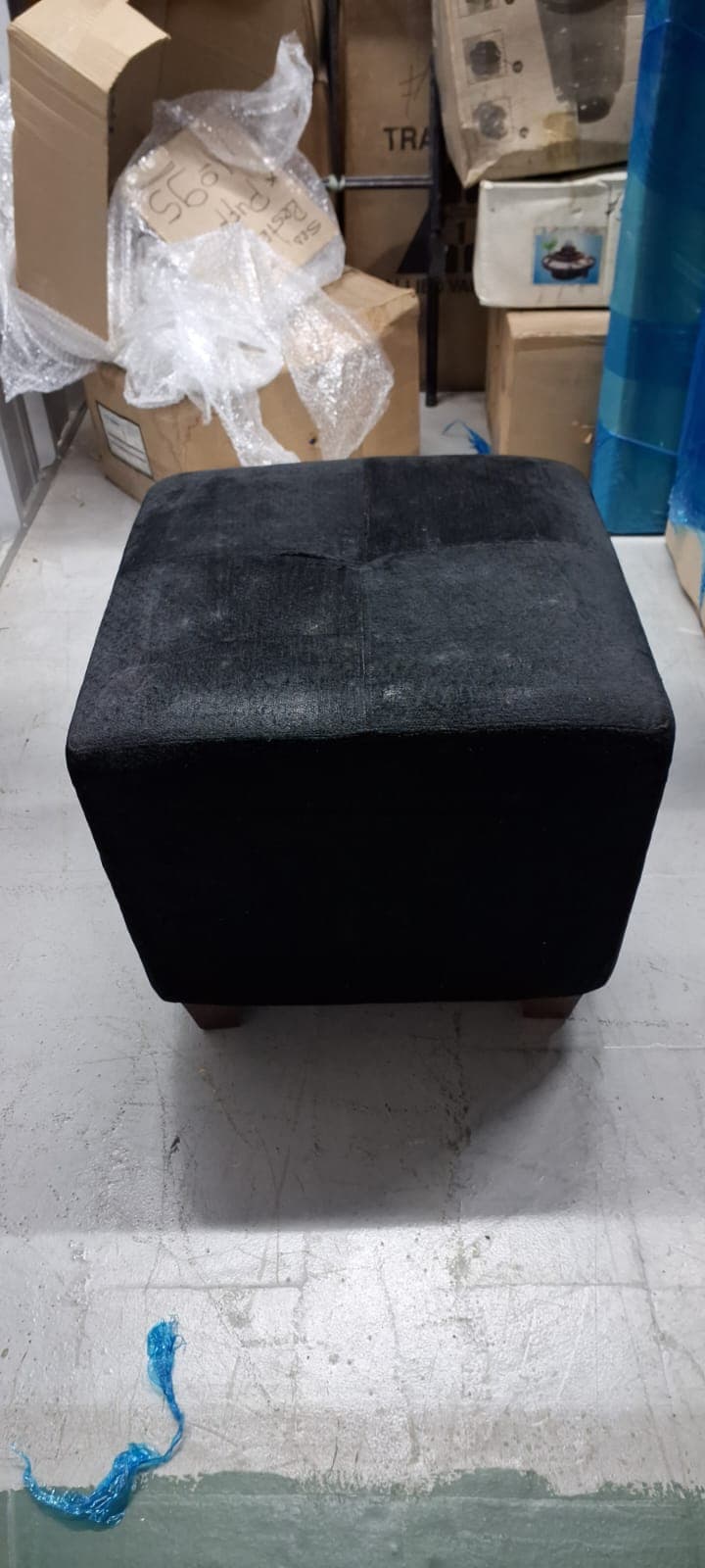 imagen de producto Puff Negro