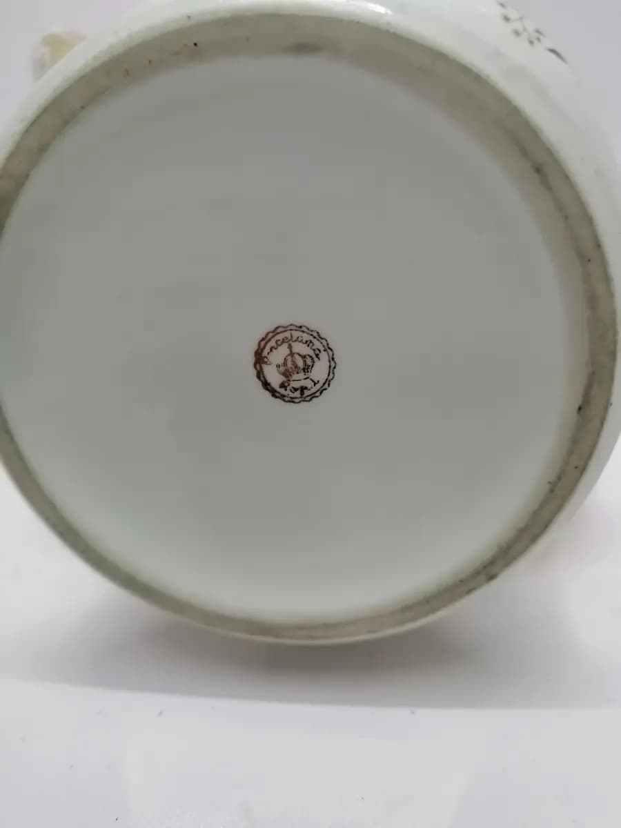 imagen de producto Florero Copon Porcelana Royal Laminilla