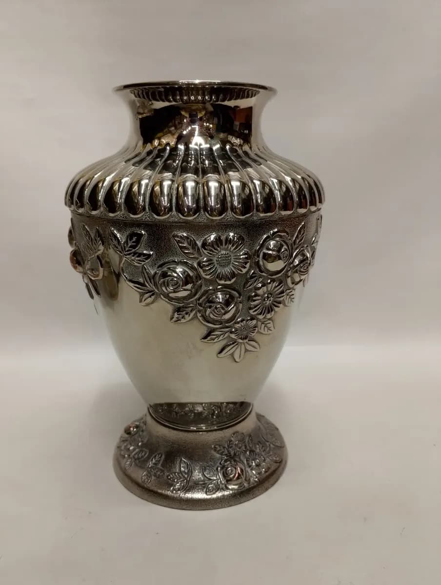 imagen de producto FLORERO ANTIGUO ITALY COBRE BAÑO PLATA DE FLORES