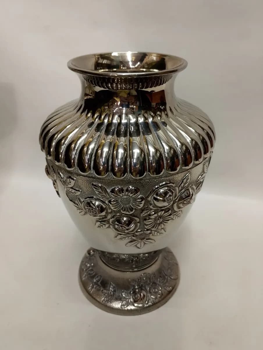 imagen de producto FLORERO ANTIGUO ITALY COBRE BAÑO PLATA DE FLORES