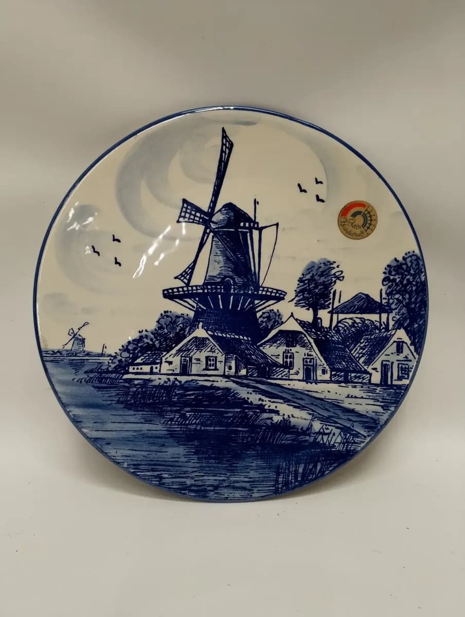 imagen de producto Plato Colección Porcelana Holanda