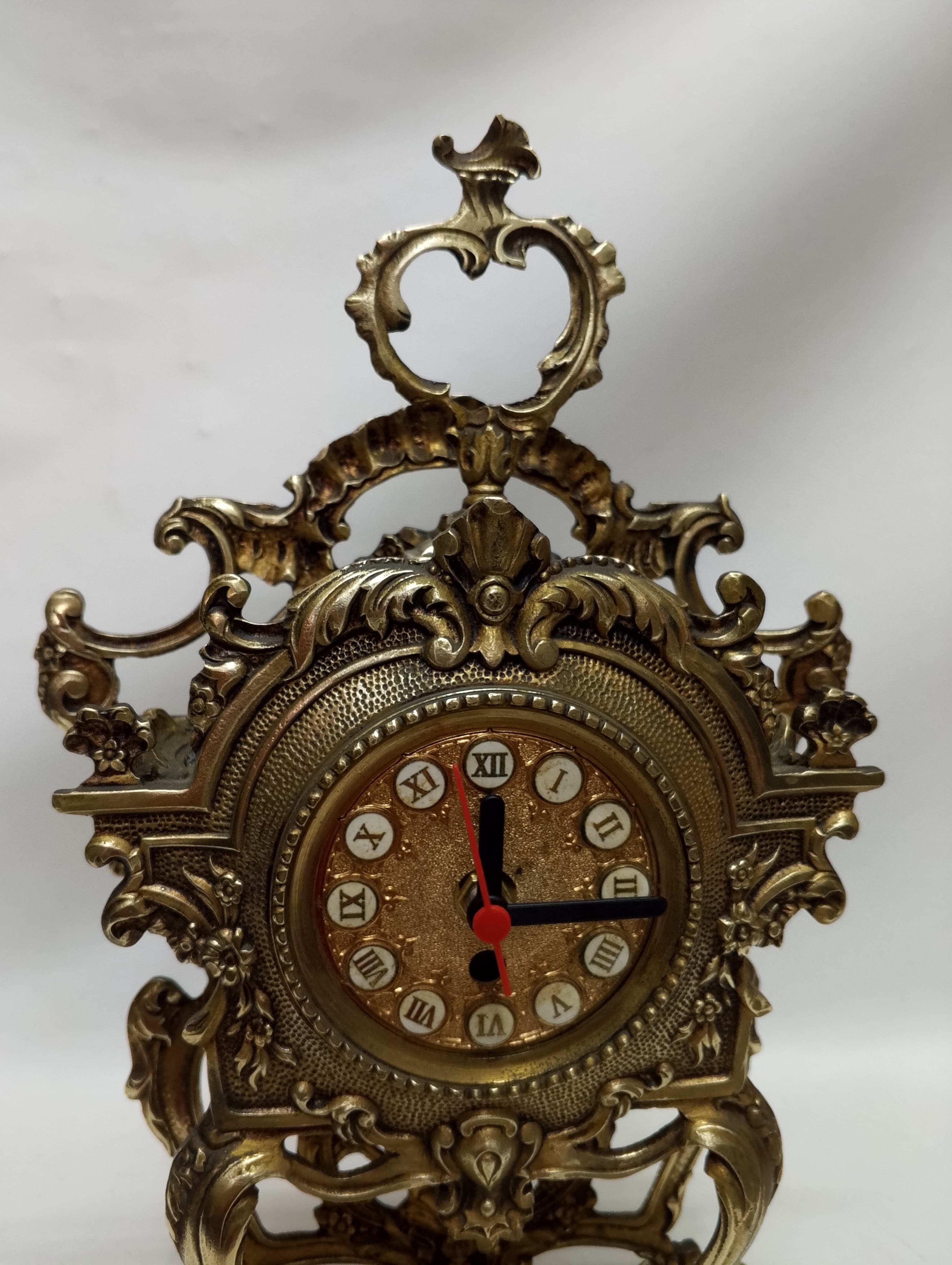 imagen de producto RELOJ ANTIGUO ROCOCO BRONCE TALLADO