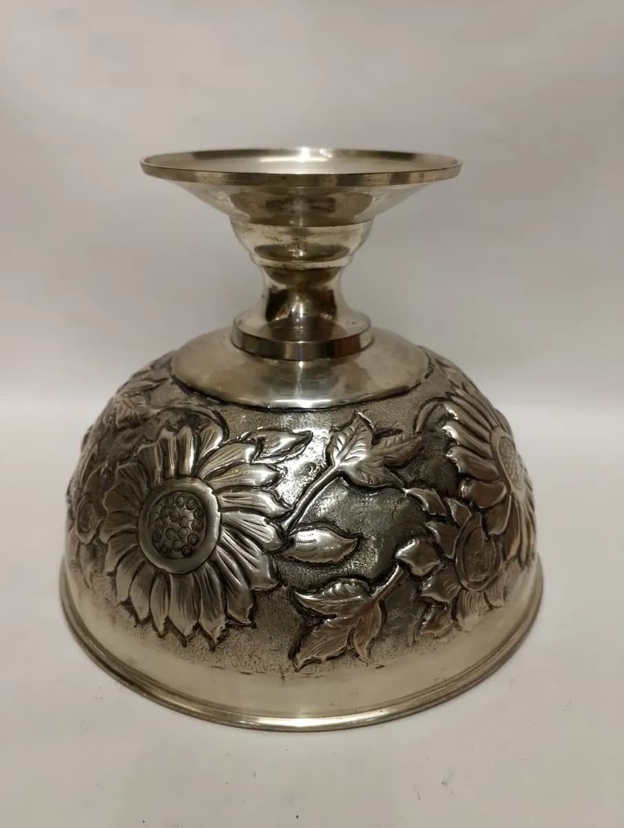 imagen de producto Frutero Antiguo Bronce Baño Plata Relieve Girasol