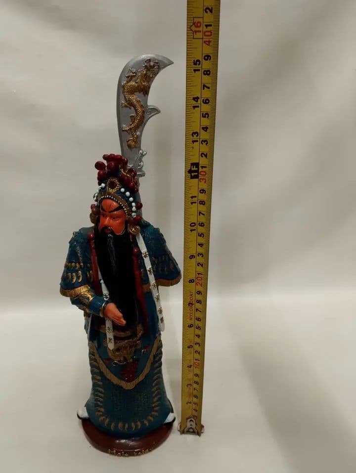 imagen de producto ESCULTURA JAPONES DIOS DE LA GUERRA EN MARMOLINA