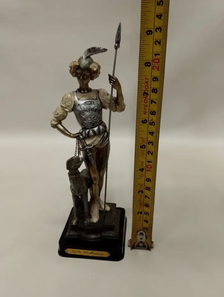 imagen de producto ESCULTURA ANTIGUA ITALY DIANA LA CAZADORA