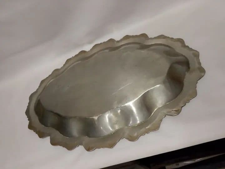 imagen de producto BANDEJA ANTIGUA CONMEMORATIVA BRONCE BAÑO PLATA