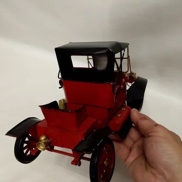 imagen de producto CARRO ANTIGUO FORD MODEL T 1908 HOJALATA