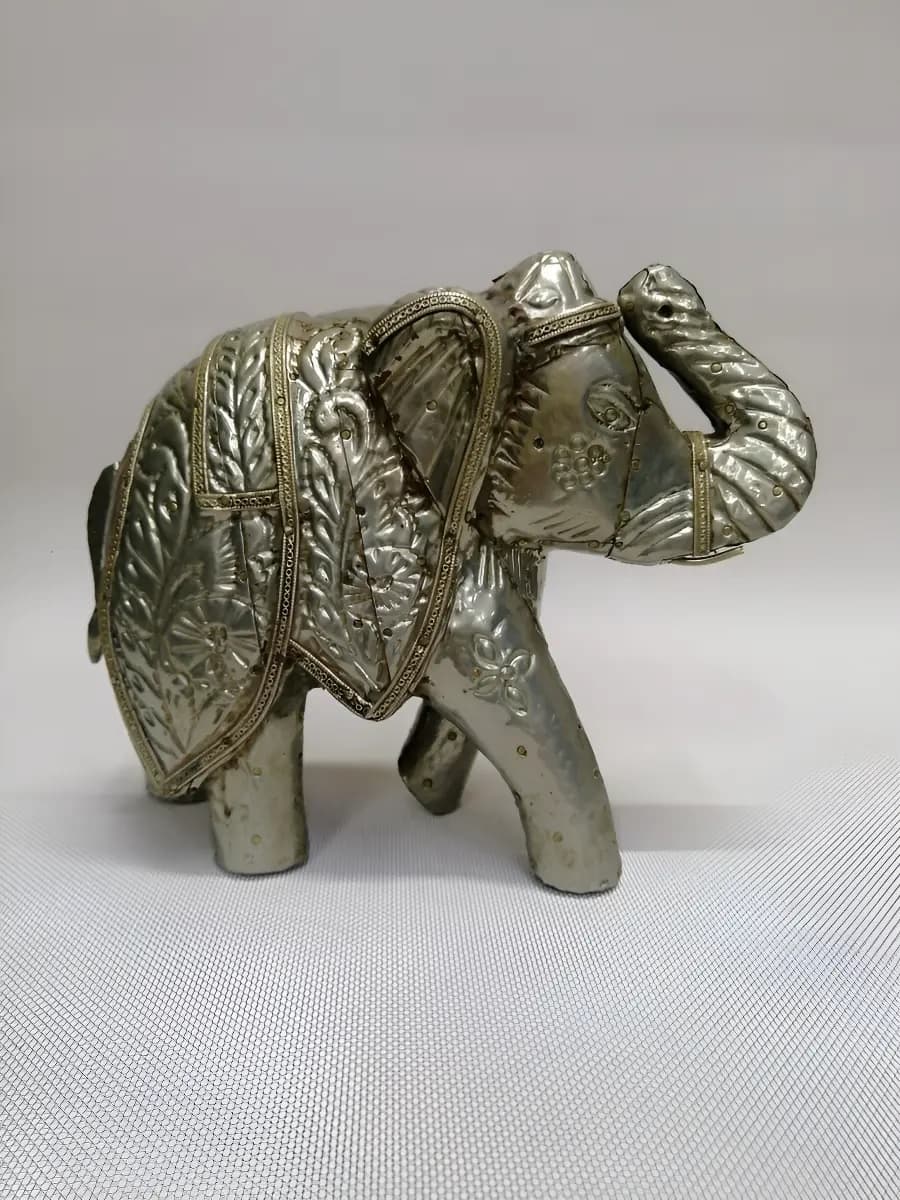 imagen de producto Escultura Elefante Sagrado De La India Antiguo
