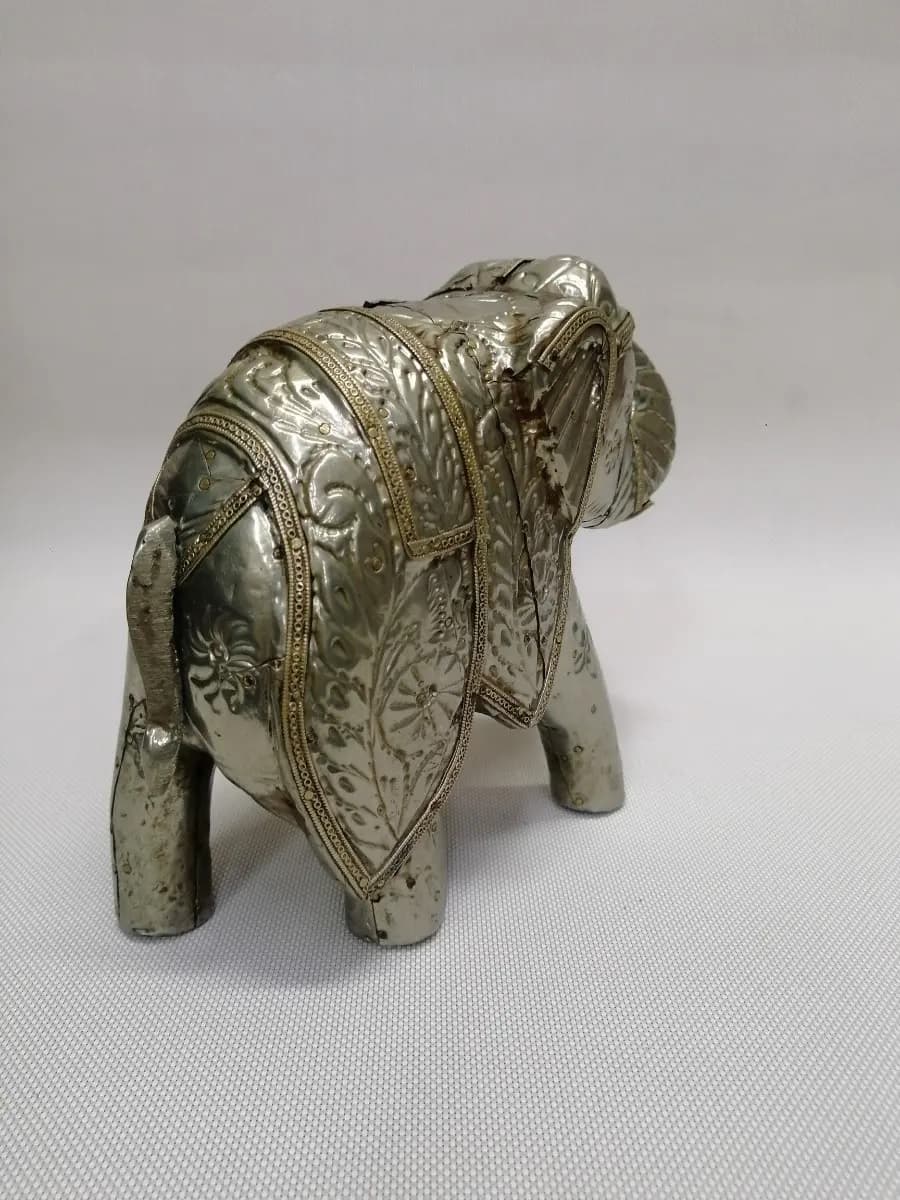 imagen de producto Escultura Elefante Sagrado De La India Antiguo