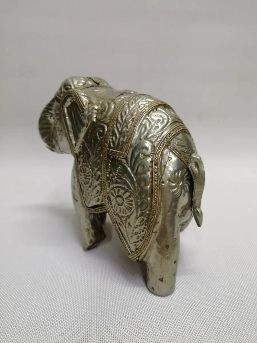 imagen de producto Escultura Elefante Sagrado De La India Antiguo