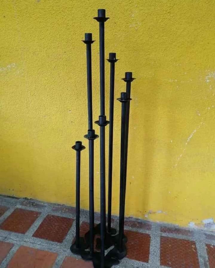 imagen de producto CANDELABRO IGLESIA DE PIE HIERRO 8 VELAS GIGANTE