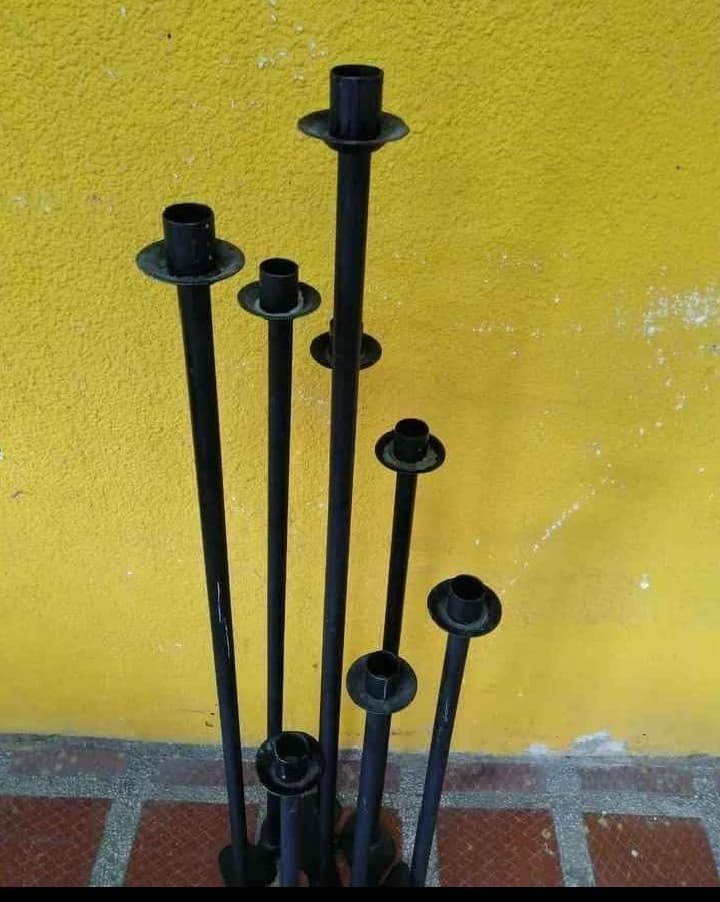imagen de producto CANDELABRO IGLESIA DE PIE HIERRO 8 VELAS GIGANTE