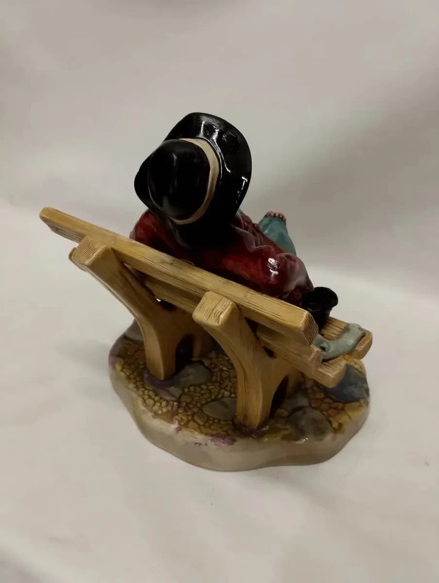 imagen de producto Porcelana Antigua Italy Capo Di Monti El Vagabundo