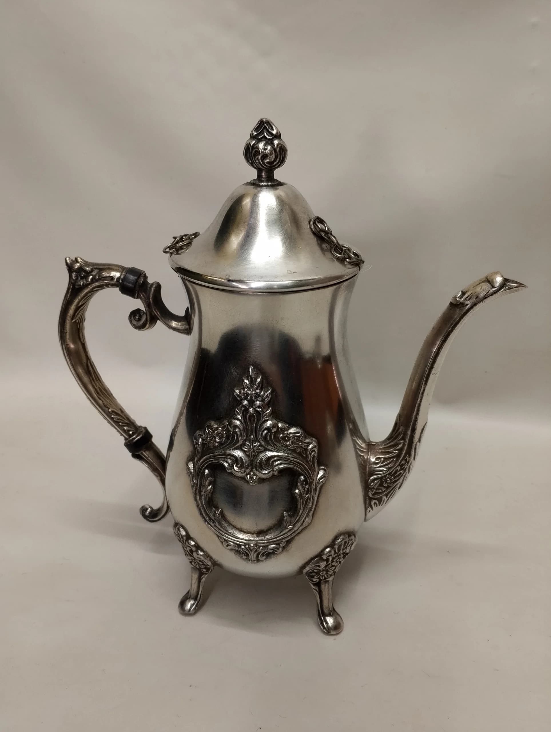 imagen de producto TETERA ANTIGUA LEONARD 1950 BRONCE BAÑO PLATA