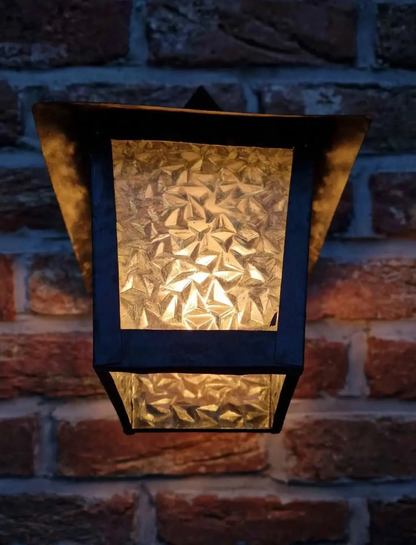 imagen de producto LAMPARA FAROL DE TECHO EN HIERRO Y CRISTAL