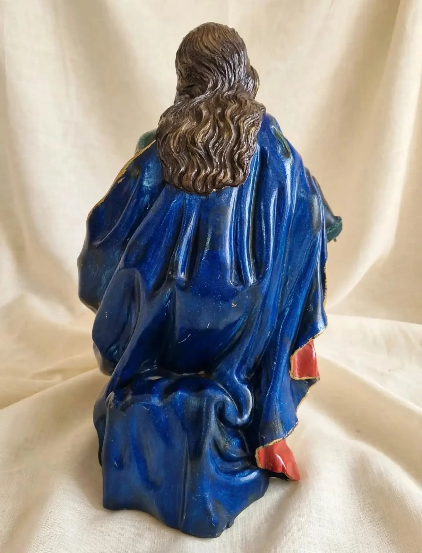 imagen de producto ESCULTURA QUITEÑA MADERA OLEO Y CRISTAL VIRGEN