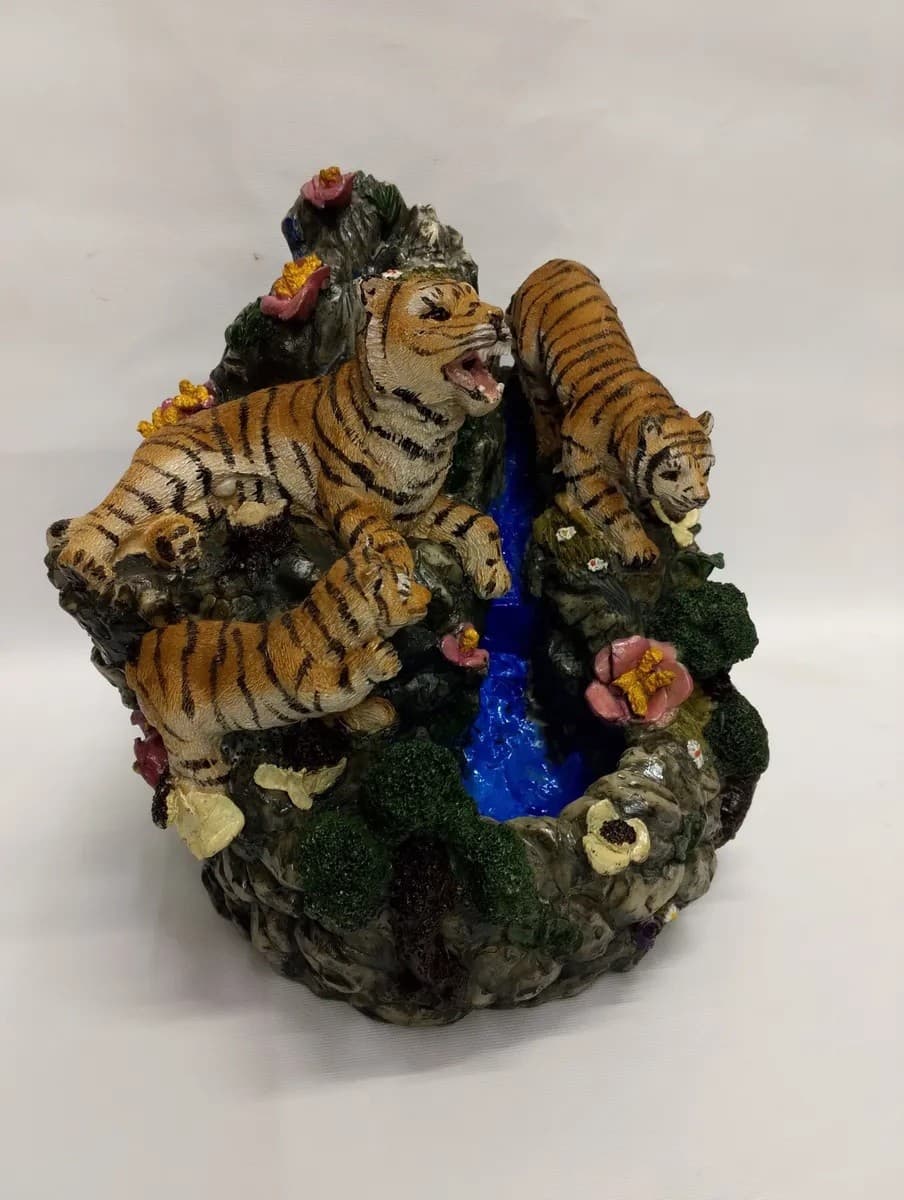 imagen de producto Escultura Antigua Parque De Los Tigres