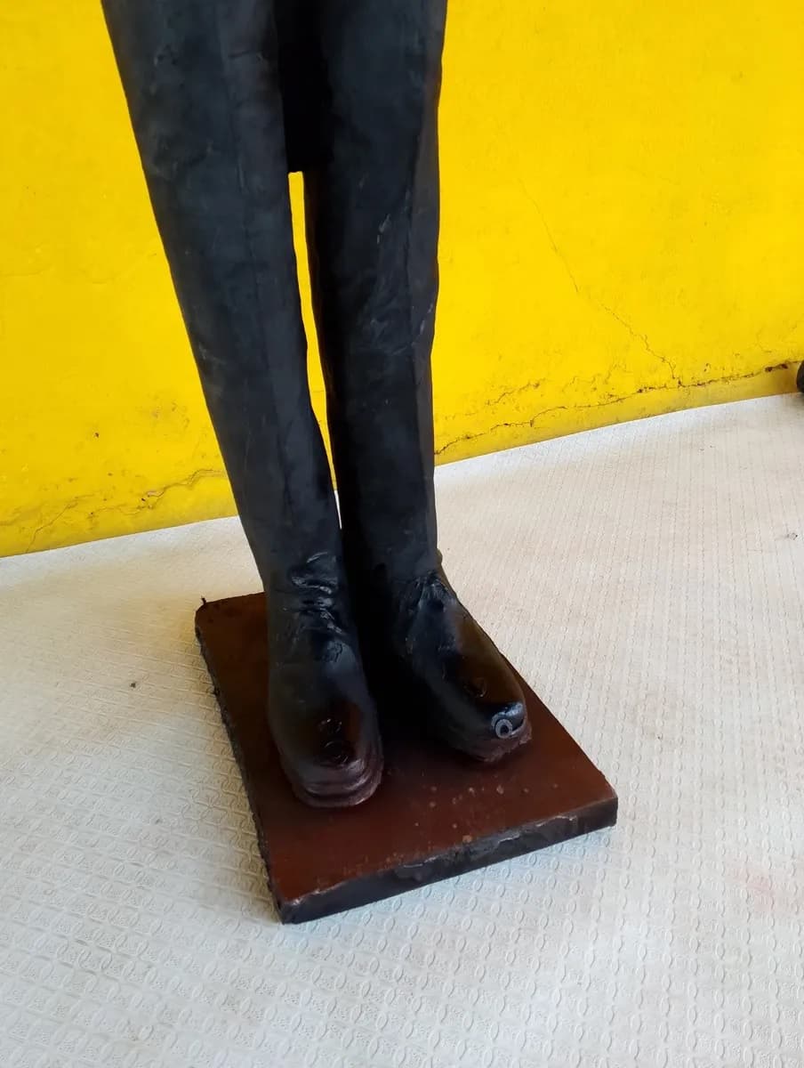 imagen de producto Escultura Gigante Capataz Español Halloween