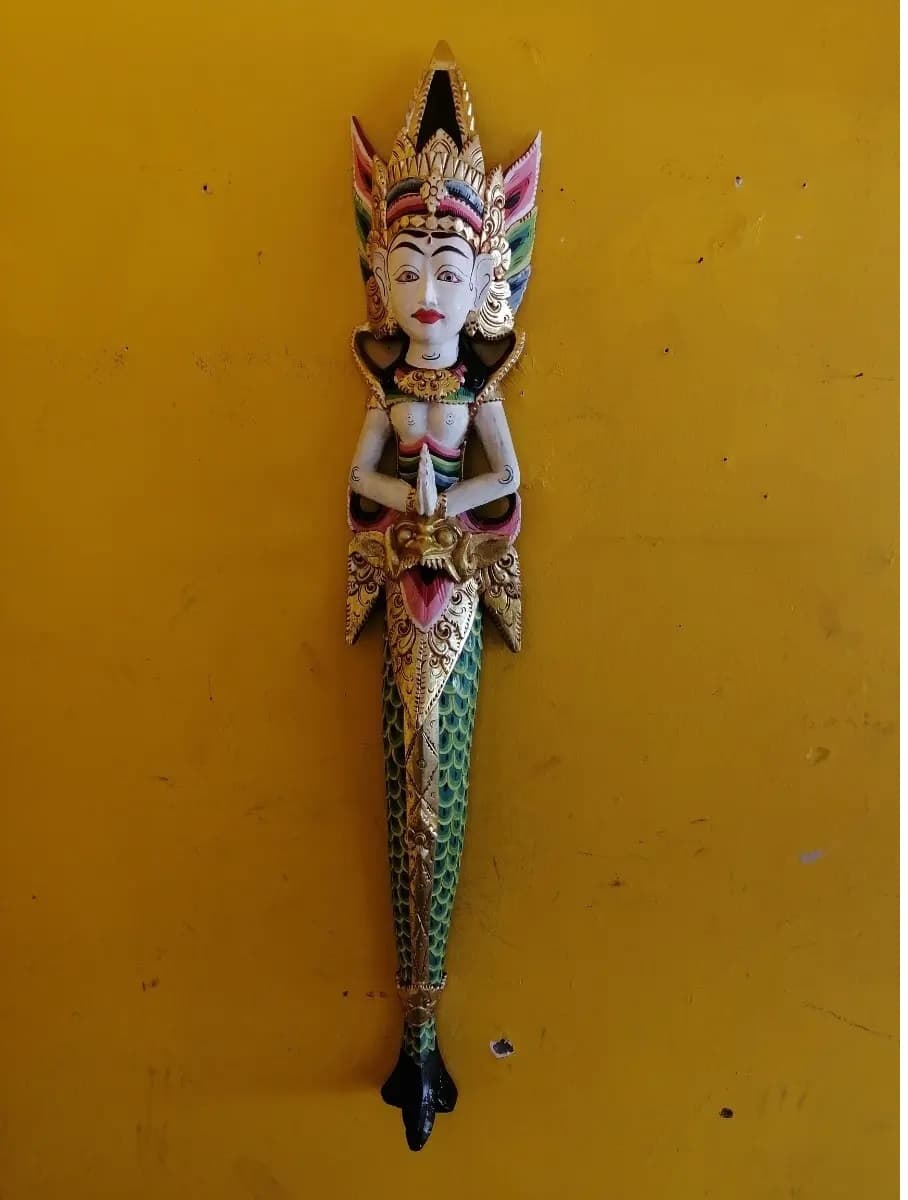imagen de producto Talla Pared Hindu Antigua 1930 Diosa Prosperidad