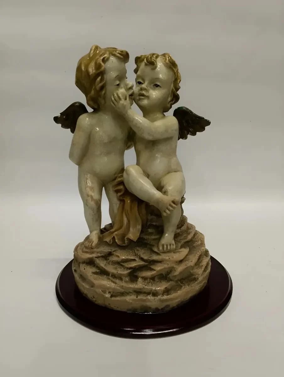 imagen de producto Escultura Mesa Italy Montefiori El Beso Del Angel