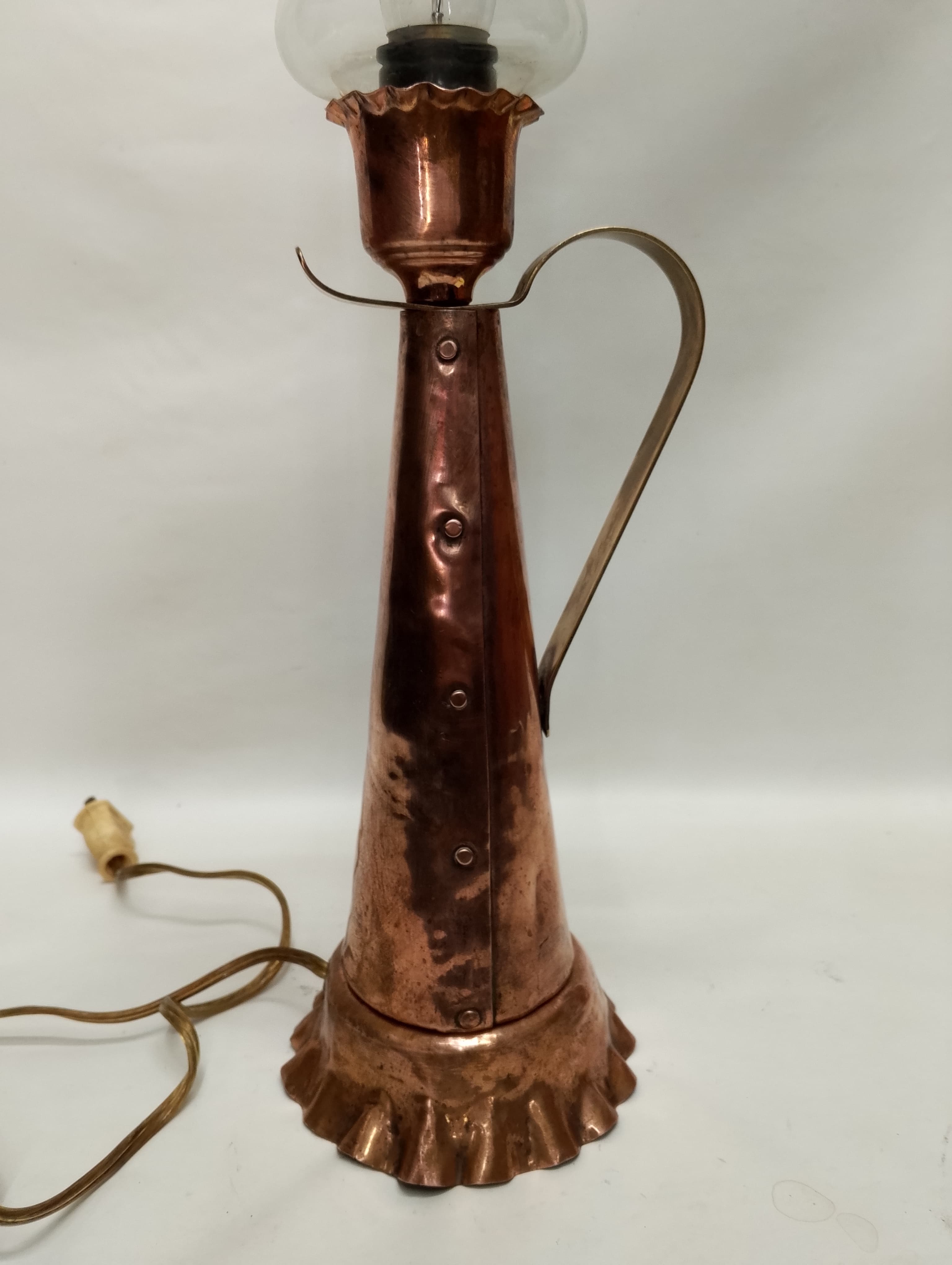 imagen de producto LAMPARA MESA ANTIGUA COBRE Y BRONCE