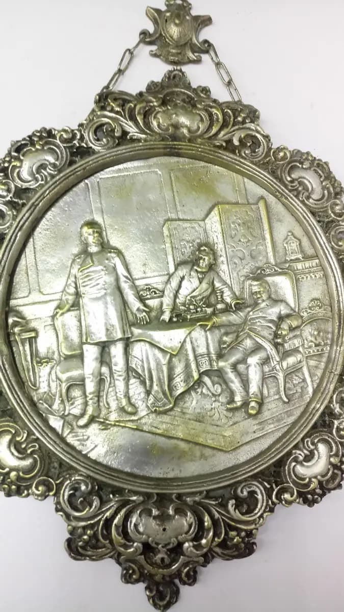 imagen de producto Cuadro Medallon Bronce Baño Plata