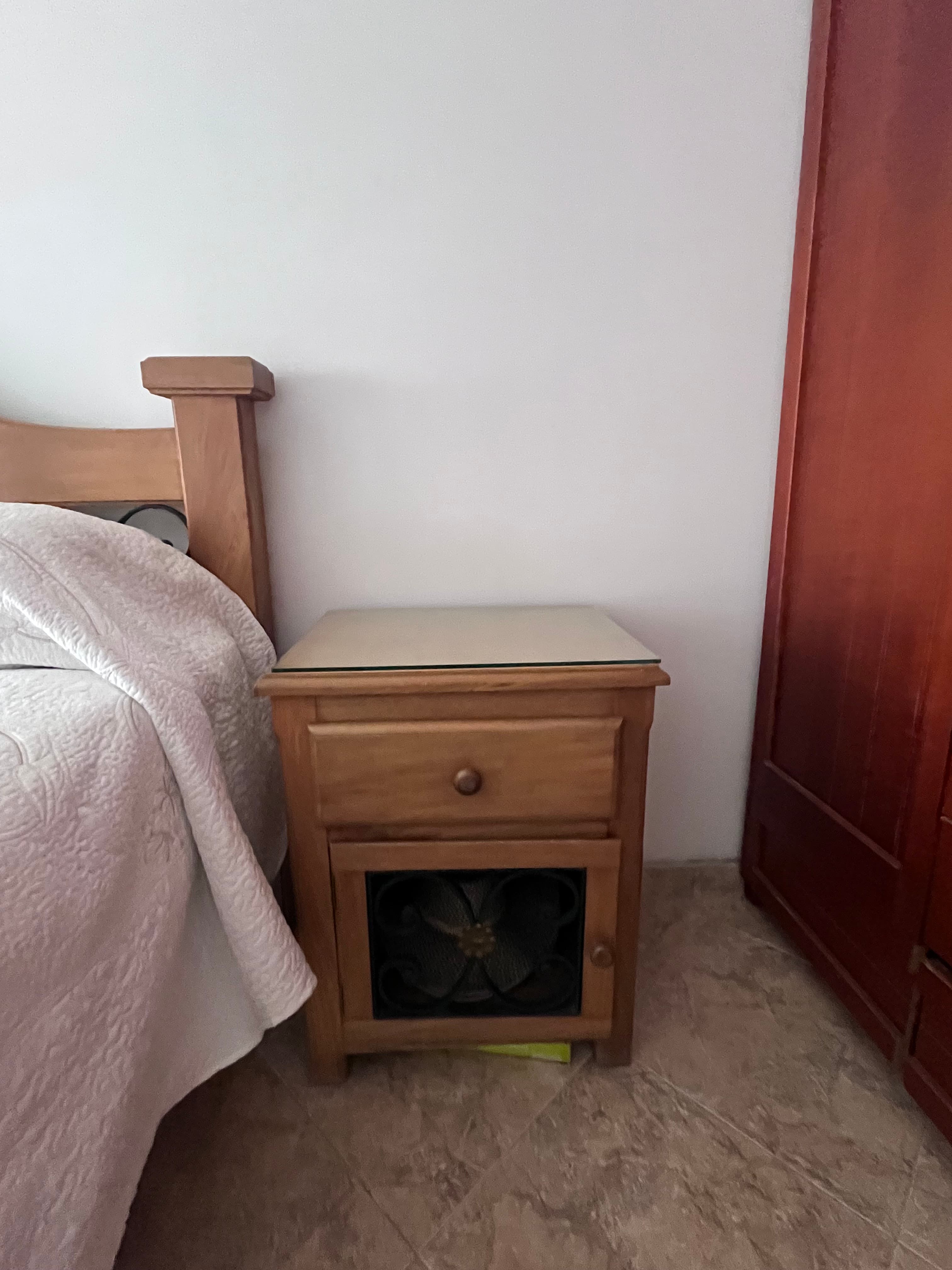 imagen de producto Cama sin colchón