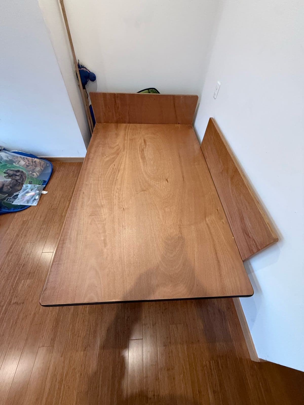 imagen de producto Cama sin colchón