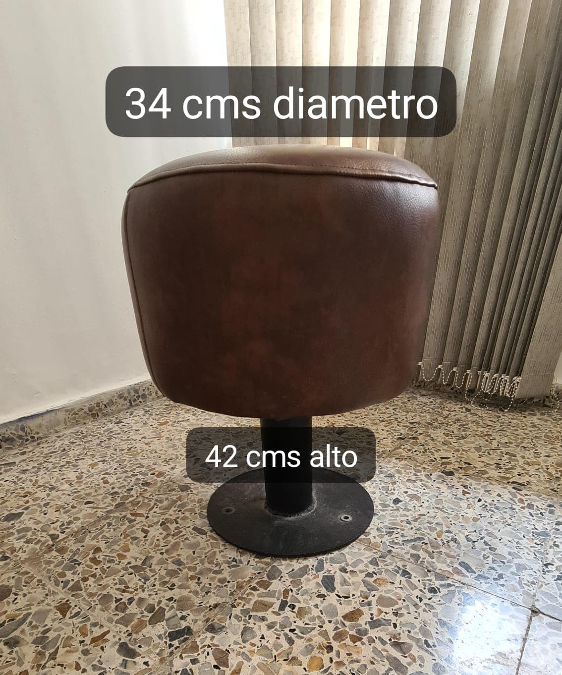 imagen de producto 7 Puffs para empotrar