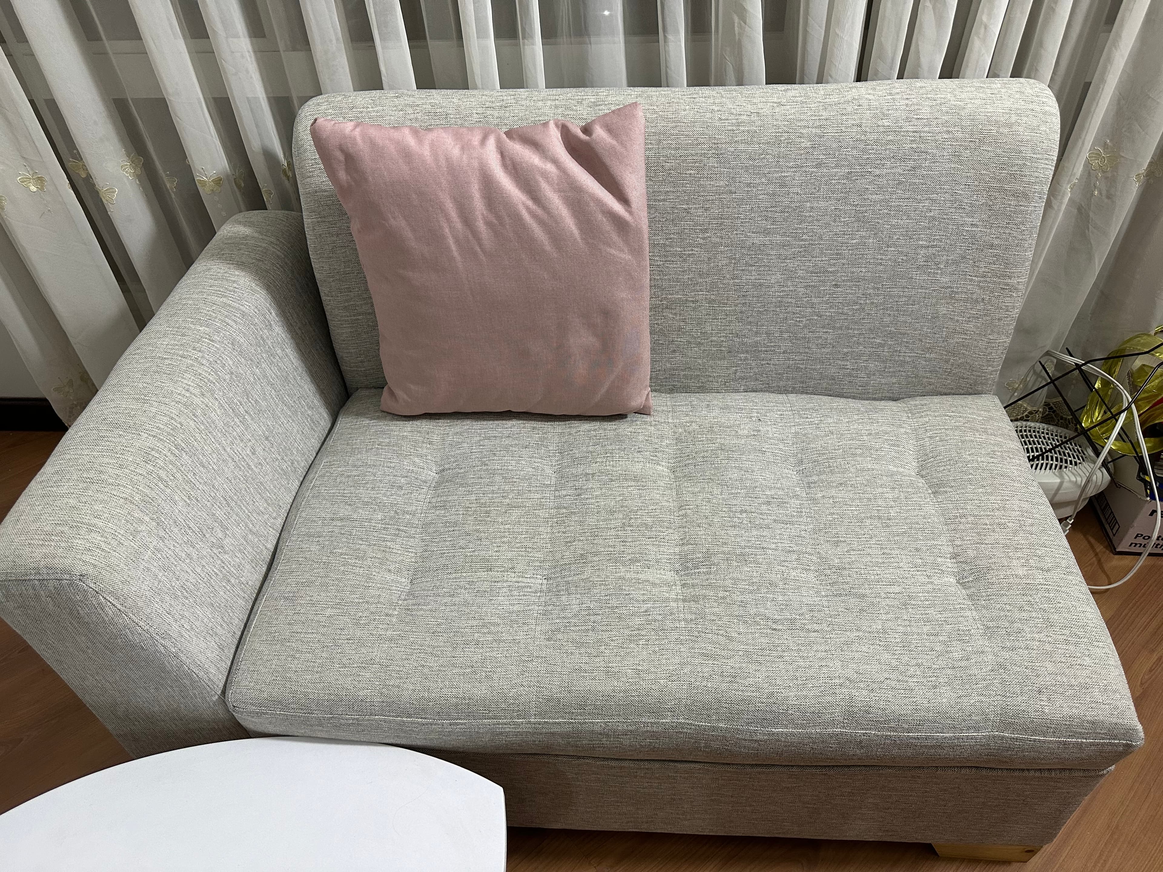 imagen de producto SOFA EN L CON MESITA